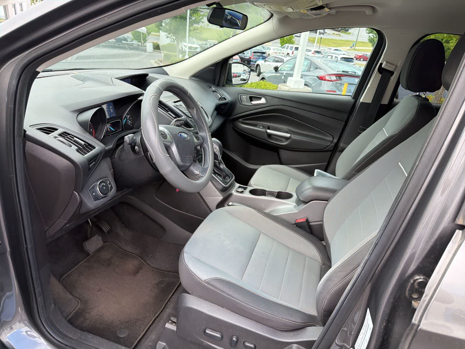 Thumbnail: 2014 Ford Escape - 22