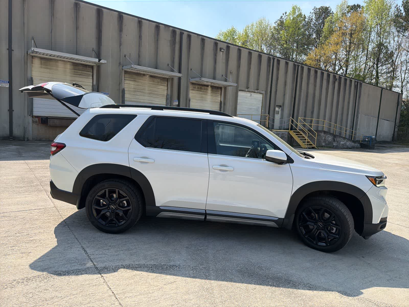 Thumbnail: 2025 Honda Pilot - 12