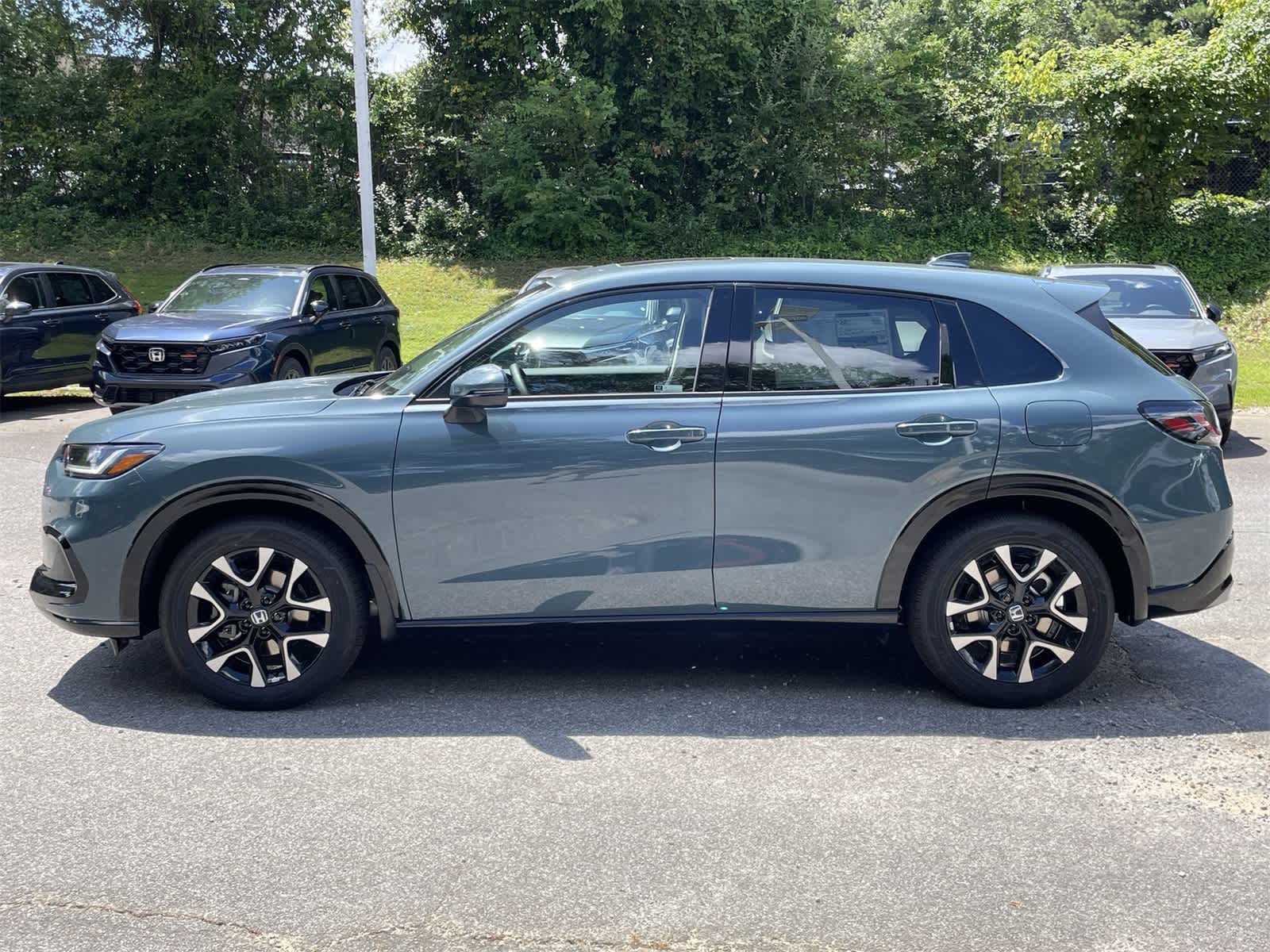 2026 Honda HR-V EX-L photo 2