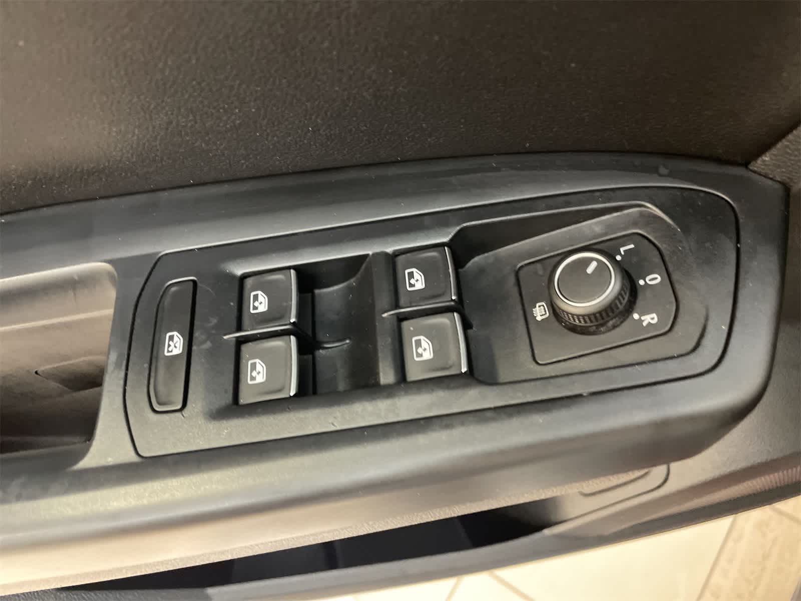 2018 Volkswagen Atlas SEL 17