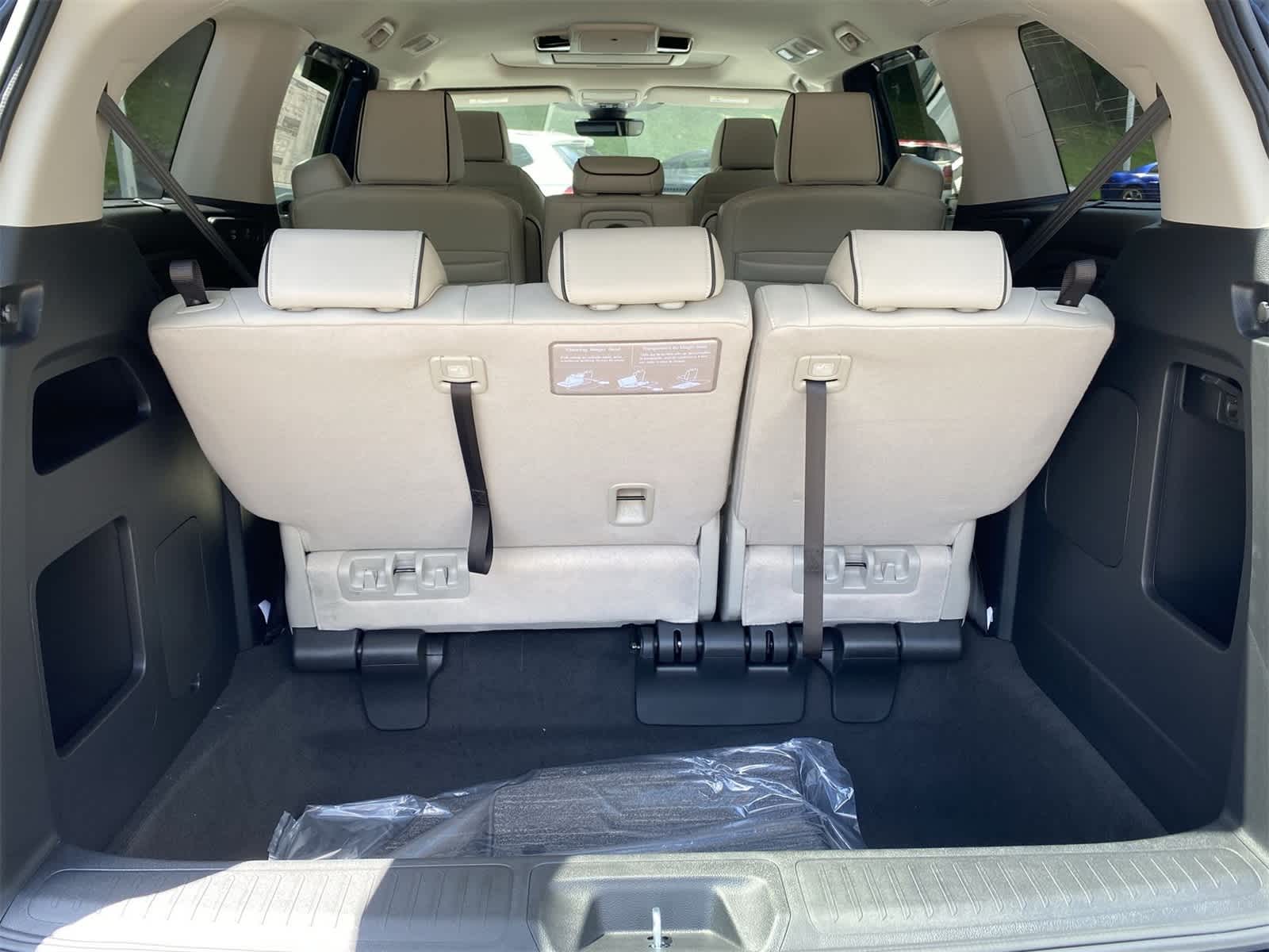 Thumbnail: 2026 Honda Odyssey - 9