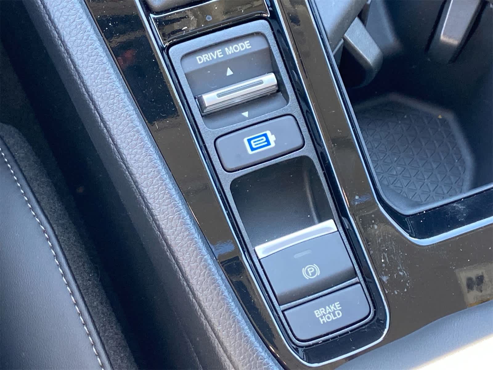 Thumbnail: 2025 Honda Accord - 26