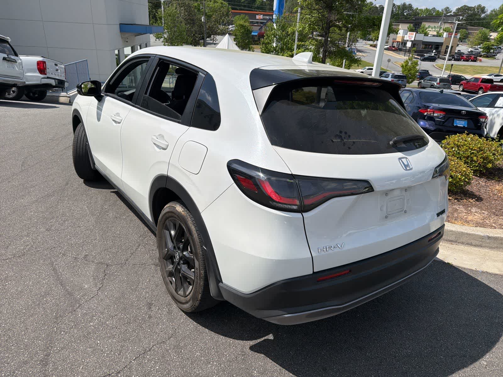 Thumbnail: 2025 Honda HR-V - 8