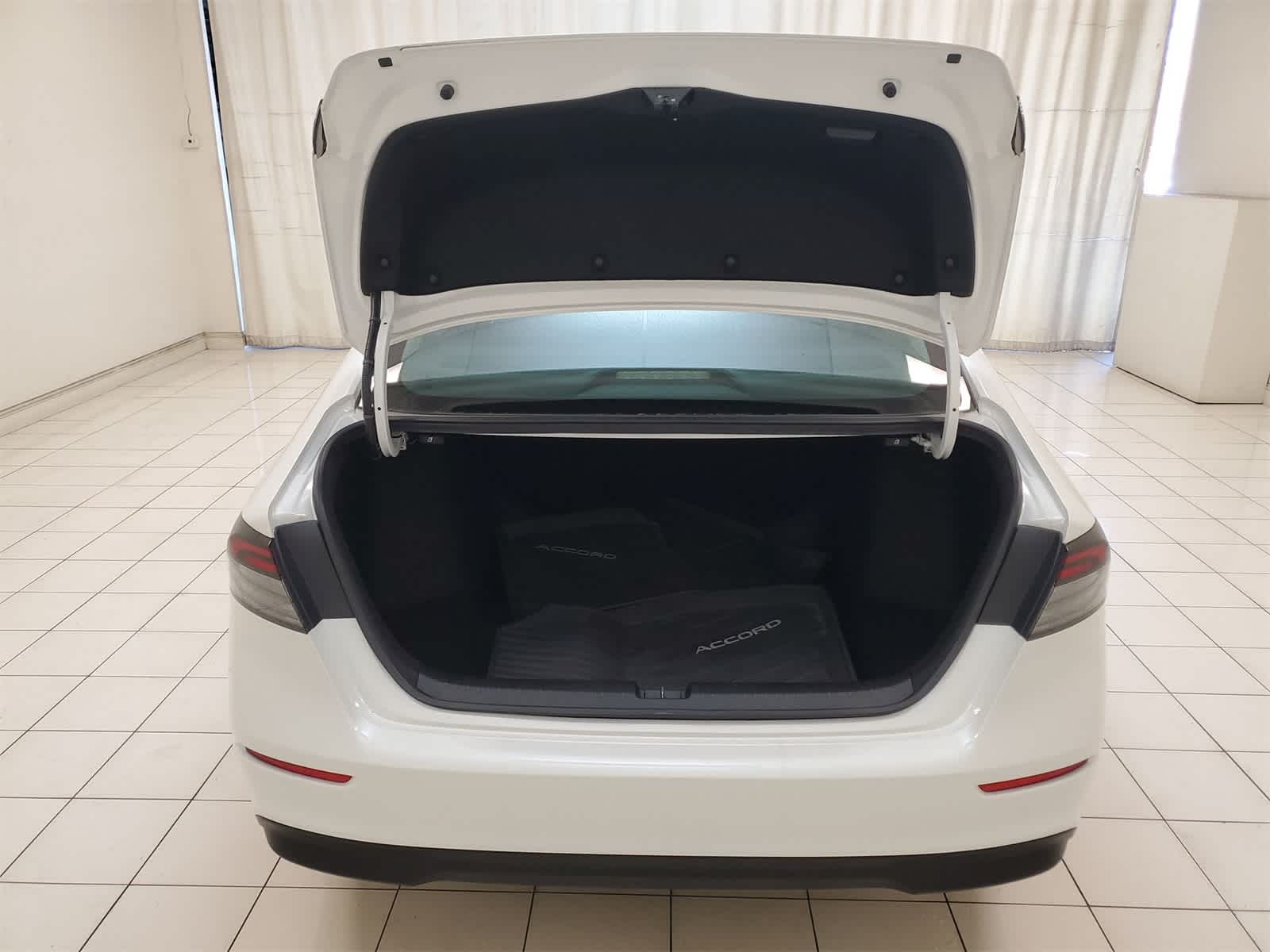 Thumbnail: 2023 Honda Accord - 22