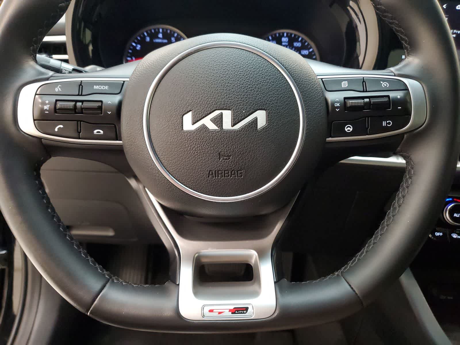 Thumbnail: 2022 Kia K5 - 10
