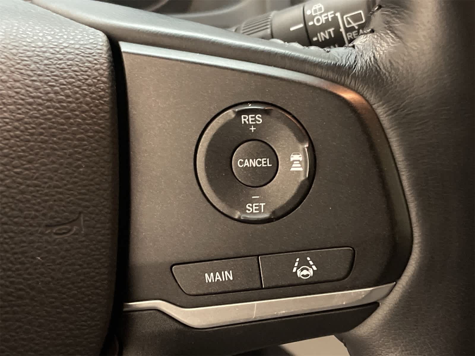 Thumbnail: 2019 Honda Pilot - 13