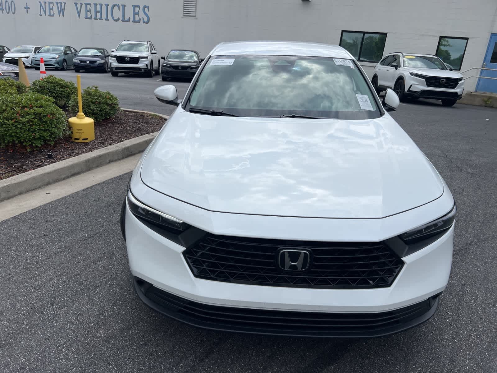 2025 Honda Accord LX 15