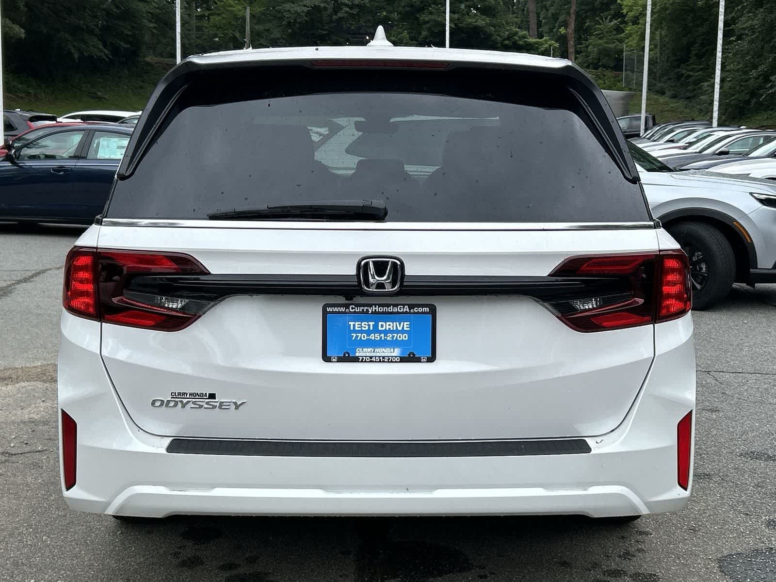 Thumbnail: 2026 Honda Odyssey - 3