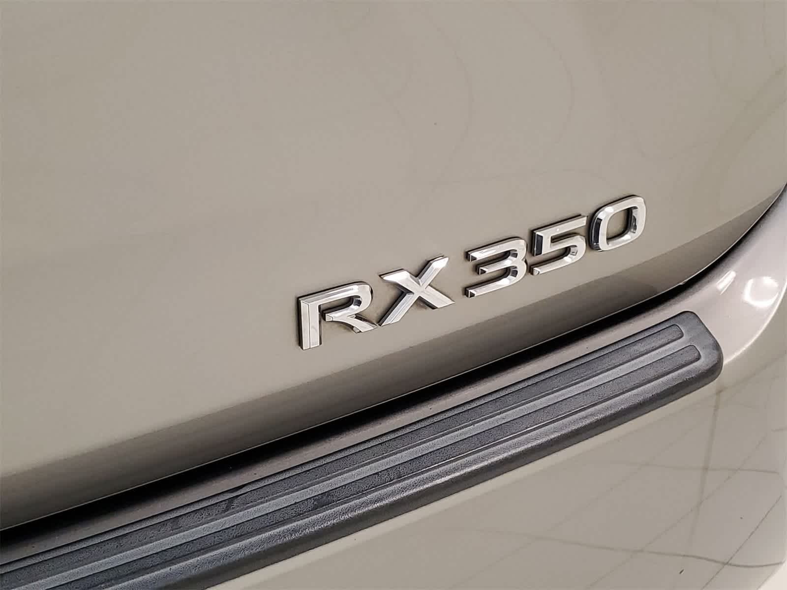 Thumbnail: 2018 Lexus RX - 23