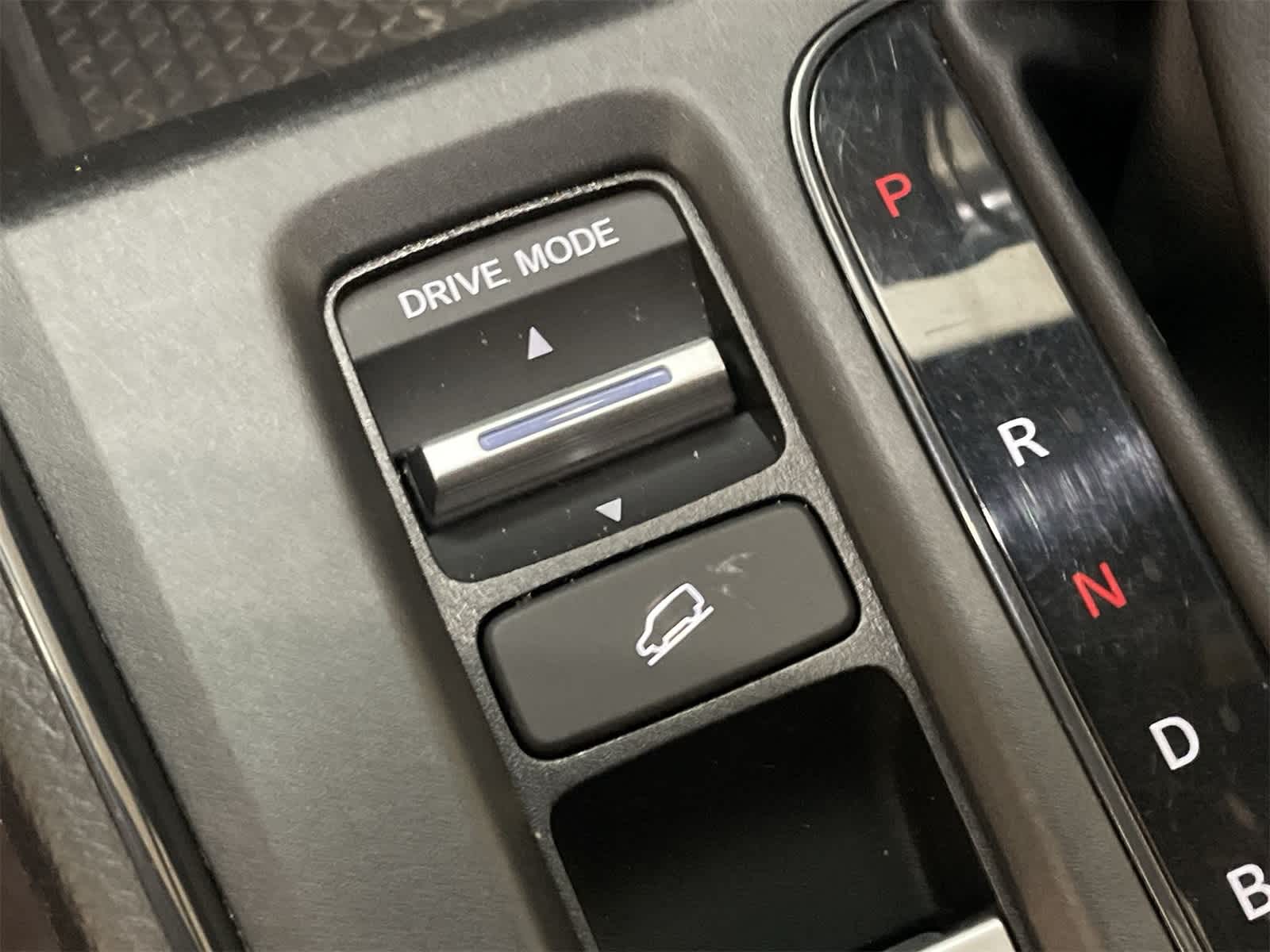 Thumbnail: 2023 Honda CR-V - 31