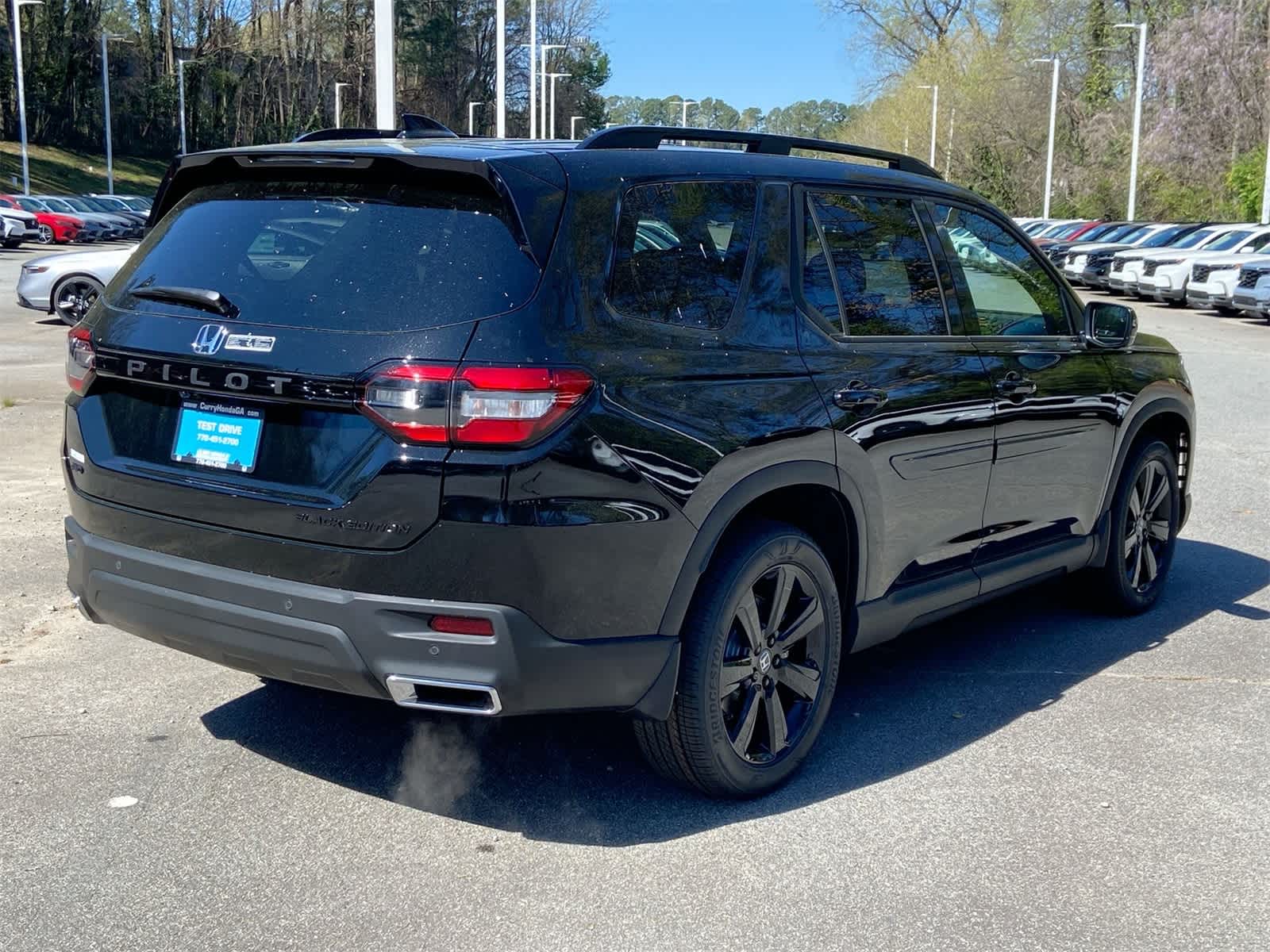 2025 Honda Pilot Black Edition 4