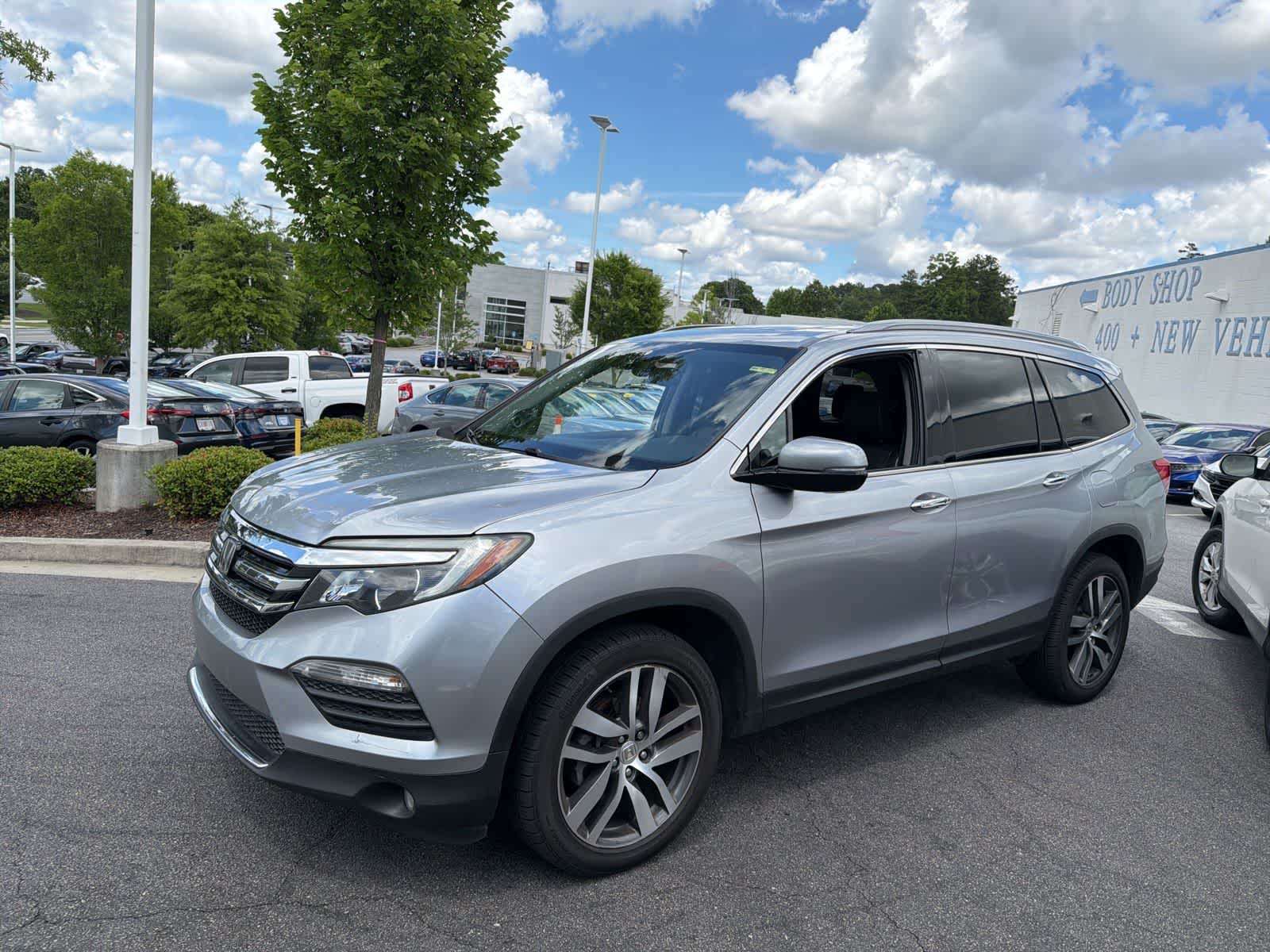Thumbnail: 2016 Honda Pilot - 5