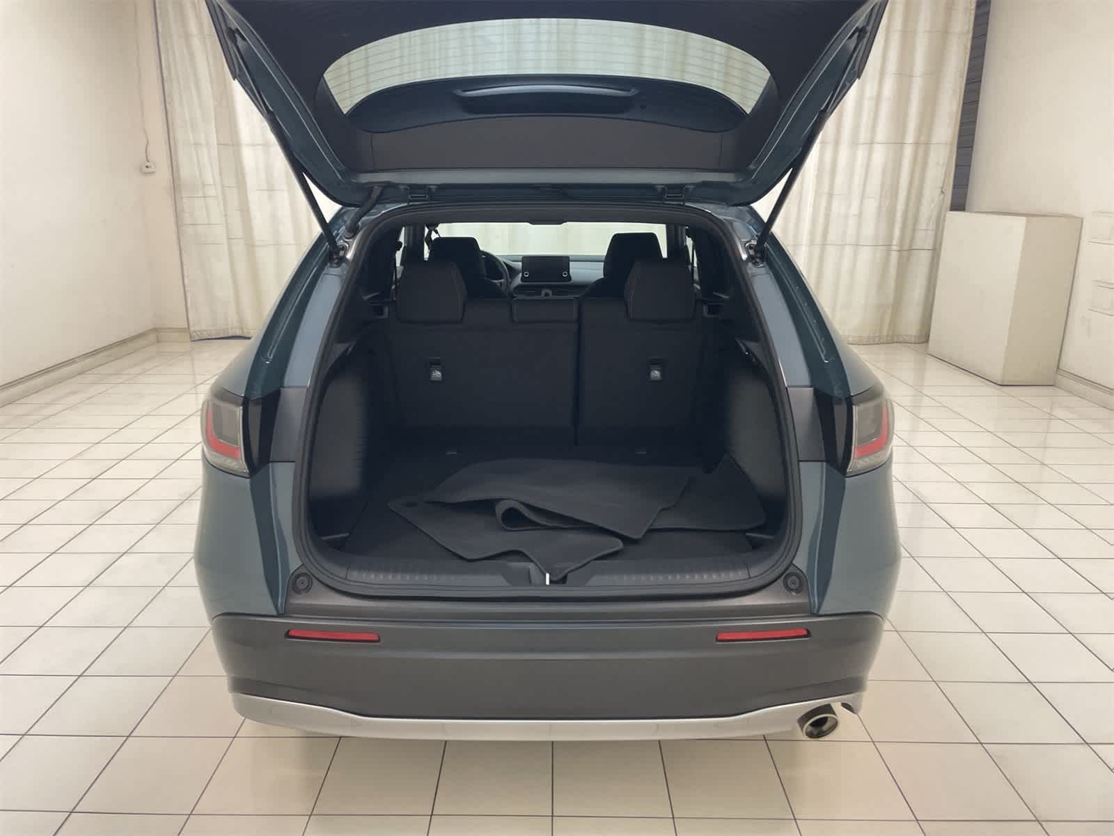 Thumbnail: 2023 Honda HR-V - 21