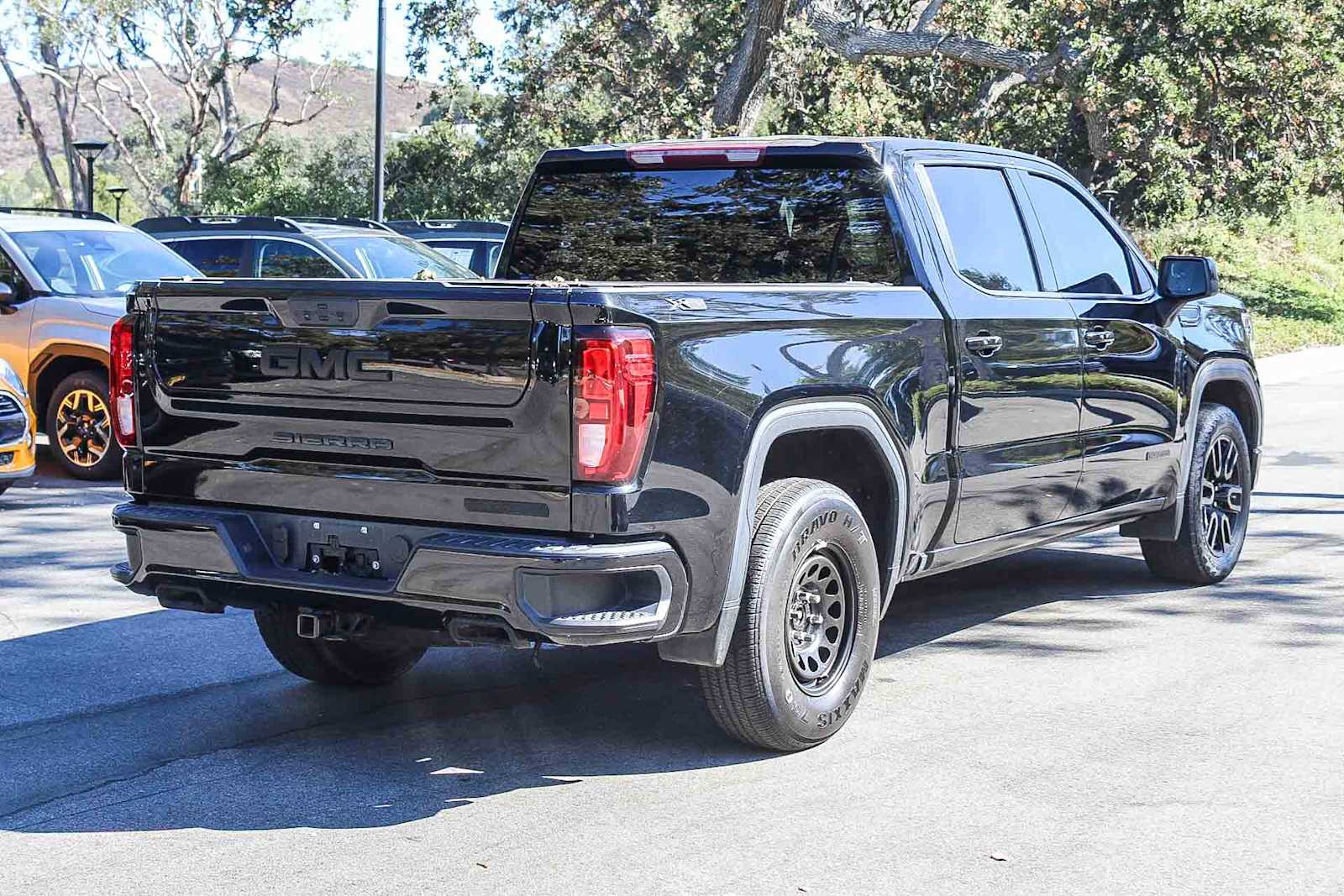 Thumbnail: 2022 GMC Sierra 1500 - 4