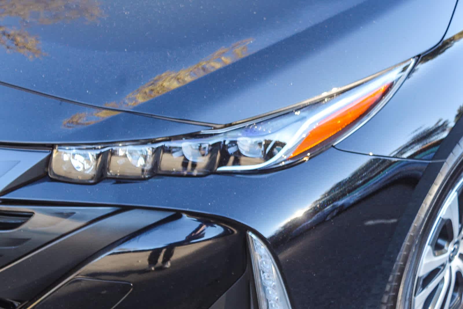 Thumbnail: 2022 Toyota Prius Prime - 8