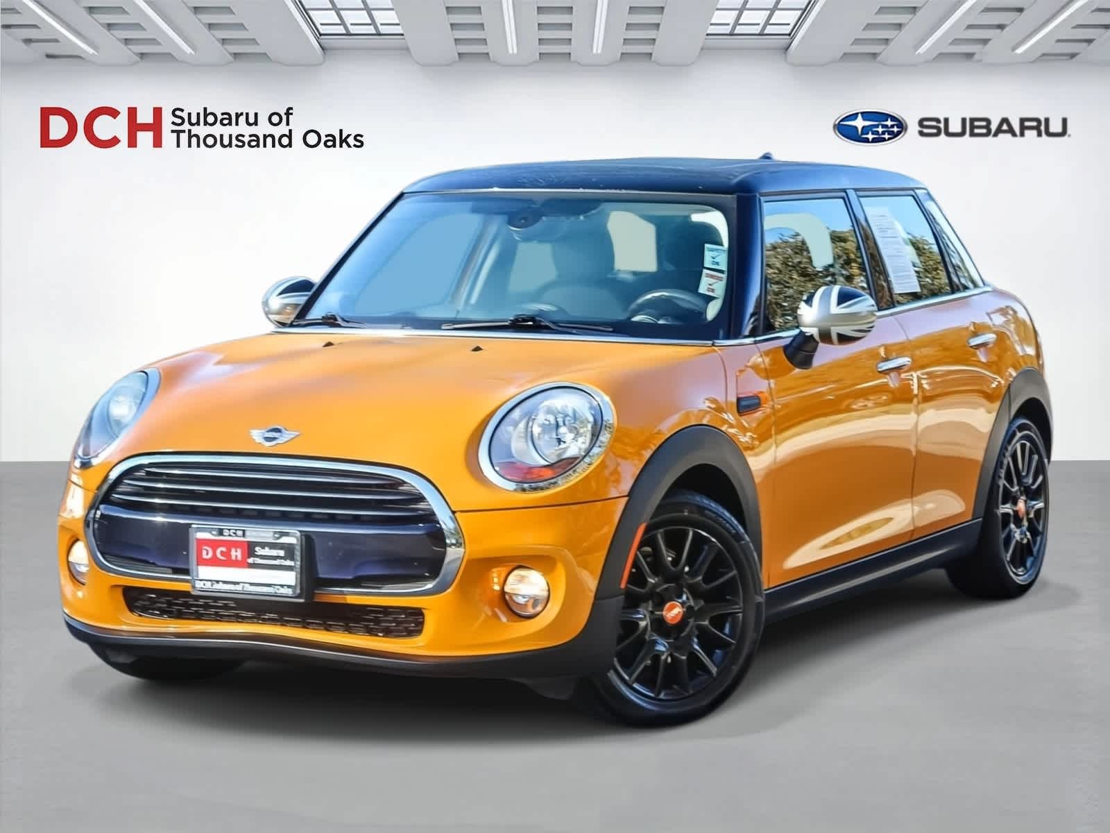 2016 MINI Cooper Hardtop 4 Door -
                  Westlake Village, CA