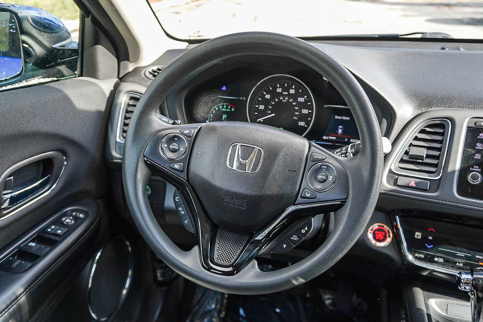 Thumbnail: 2019 Honda HR-V - 15