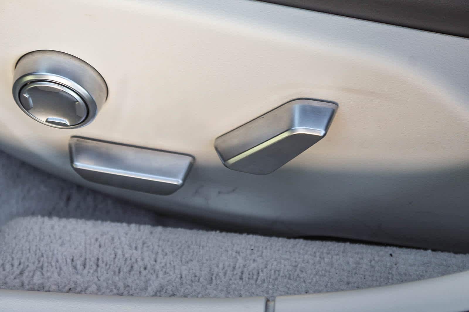 Thumbnail: 2023 Lucid Air - 21