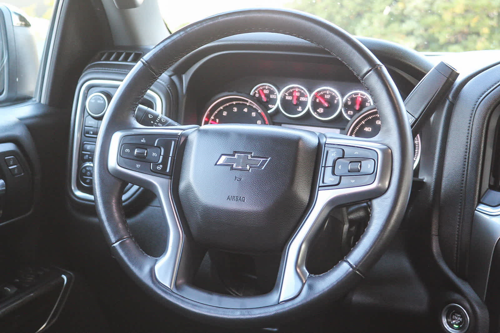 Thumbnail: 2022 Chevrolet Silverado 1500 - 8