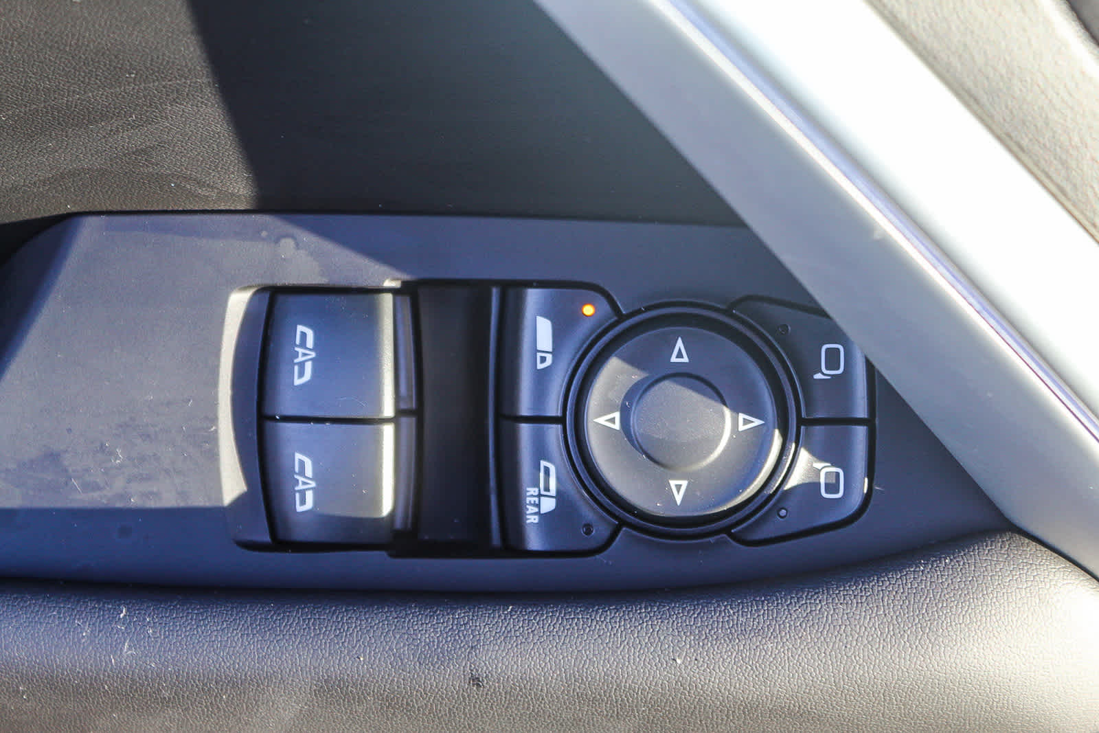 Thumbnail: 2021 Chevrolet Camaro - 19