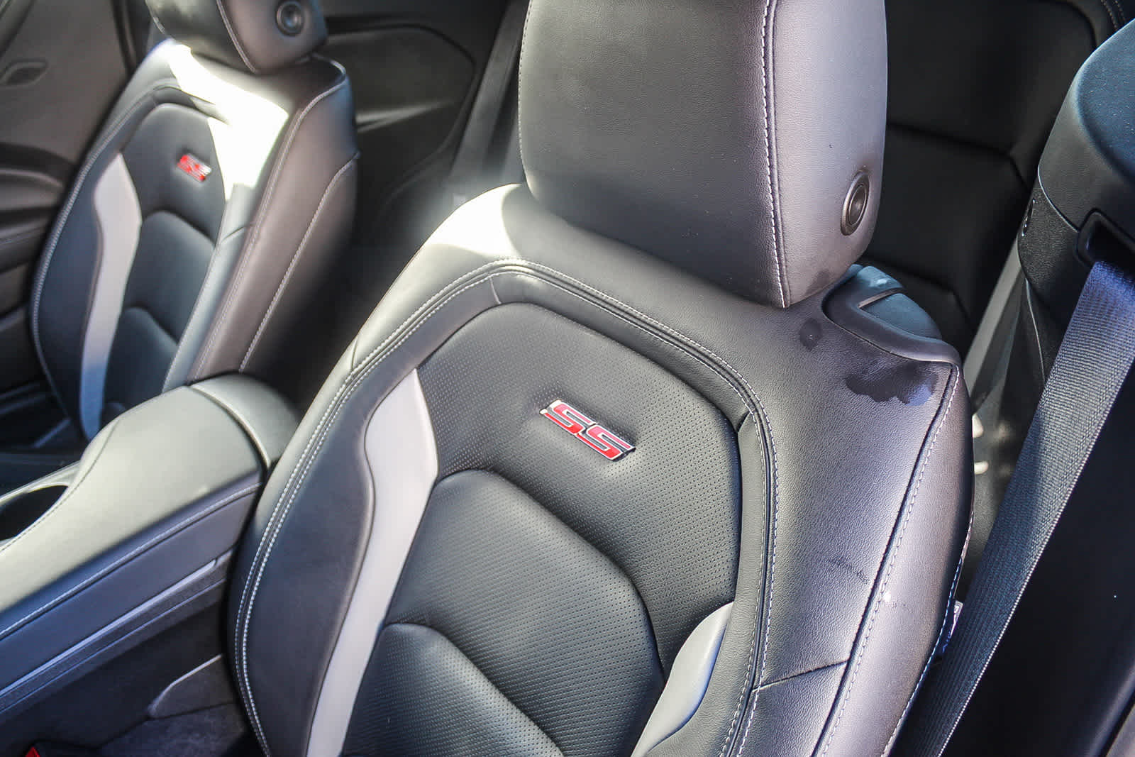 Thumbnail: 2021 Chevrolet Camaro - 24