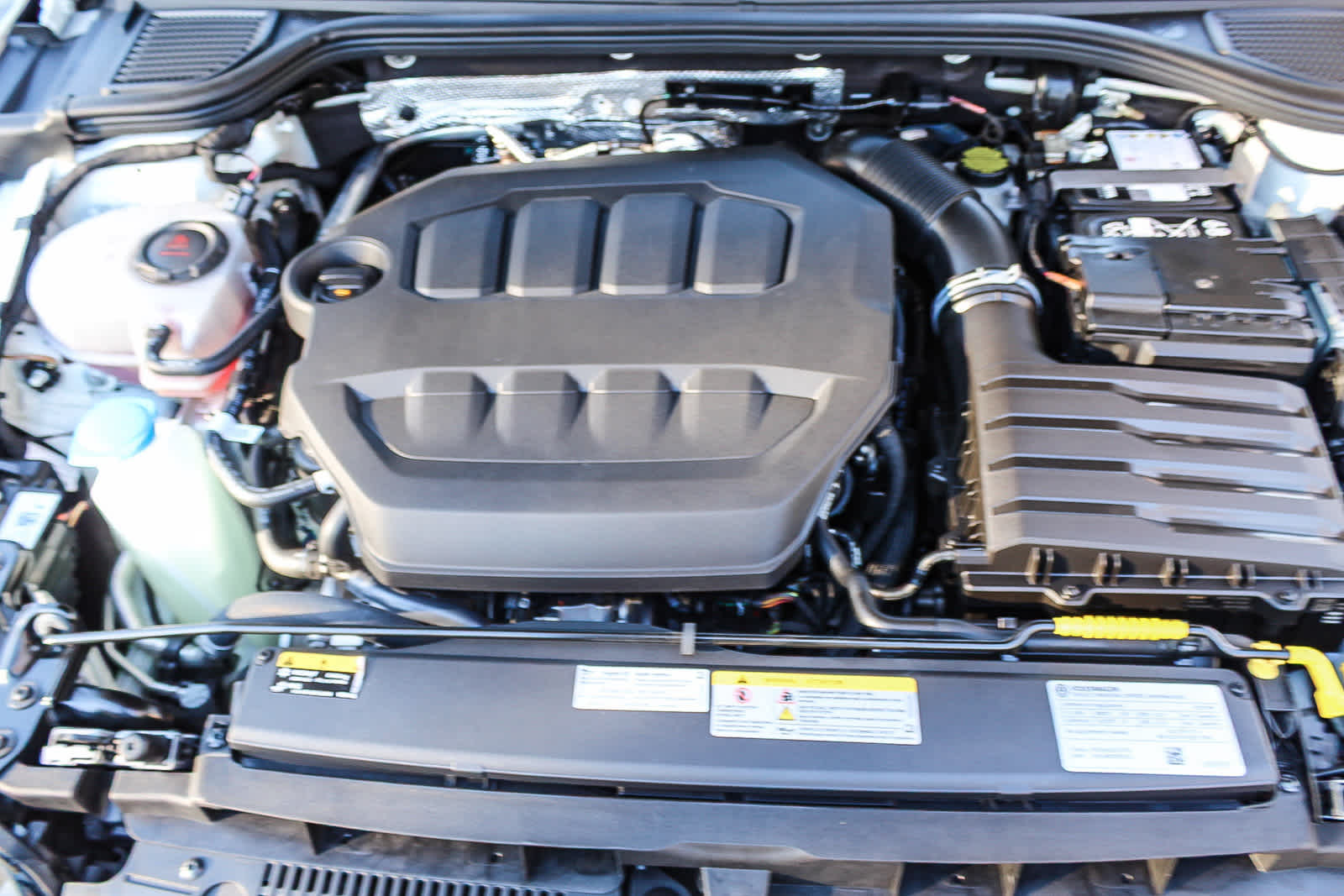 Thumbnail: 2025 Volkswagen Golf - 27