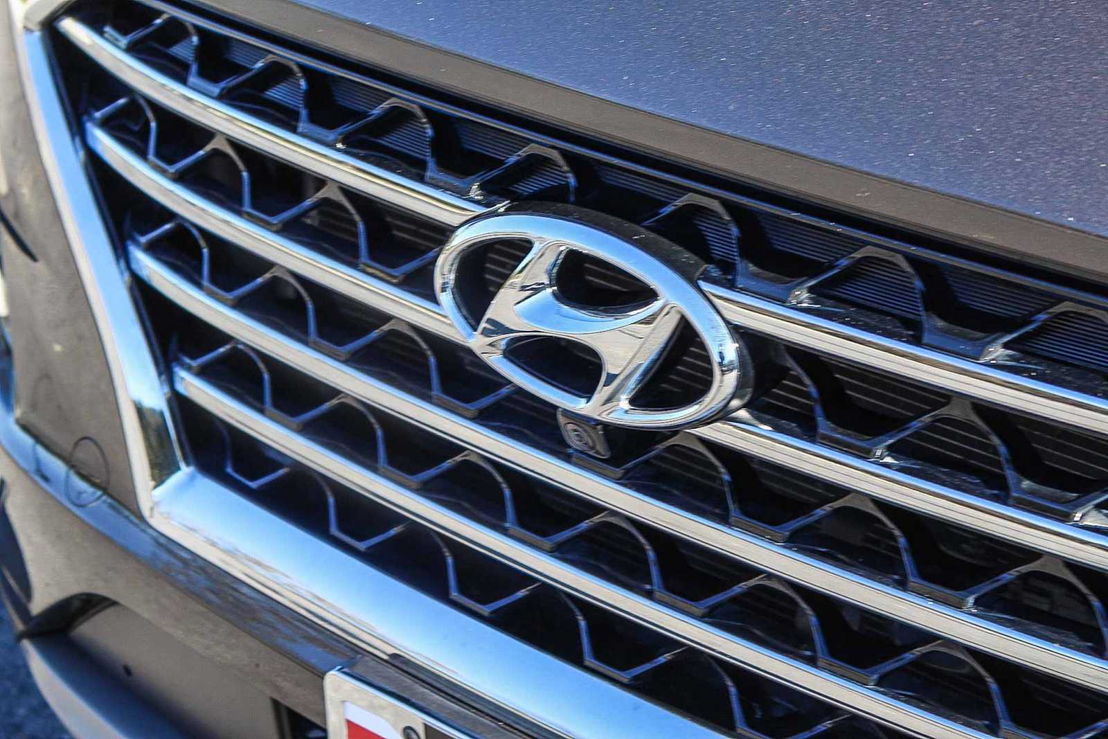 Thumbnail: 2020 Hyundai Tucson - 9