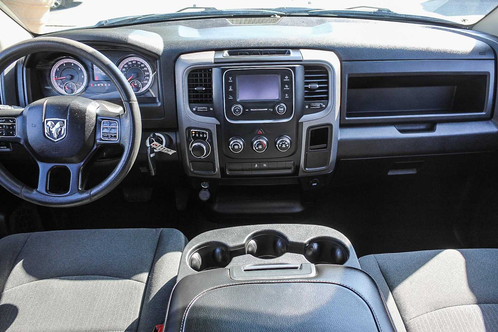 Thumbnail: 2022 RAM 1500 Classic - 12
