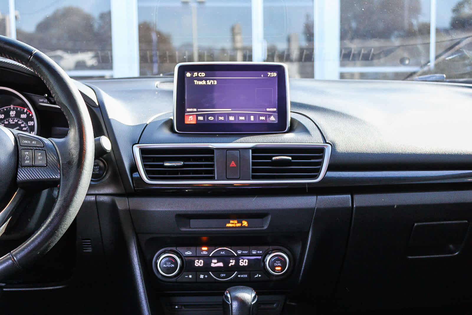 Thumbnail: 2015 Mazda Mazda3 - 9