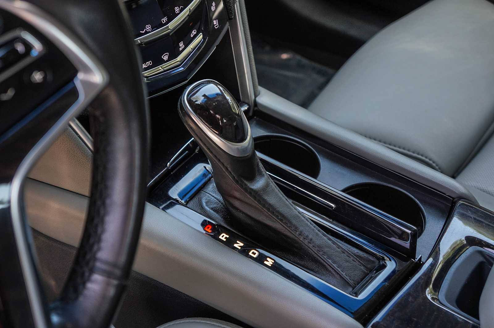 Thumbnail: 2013 Cadillac XTS - 21