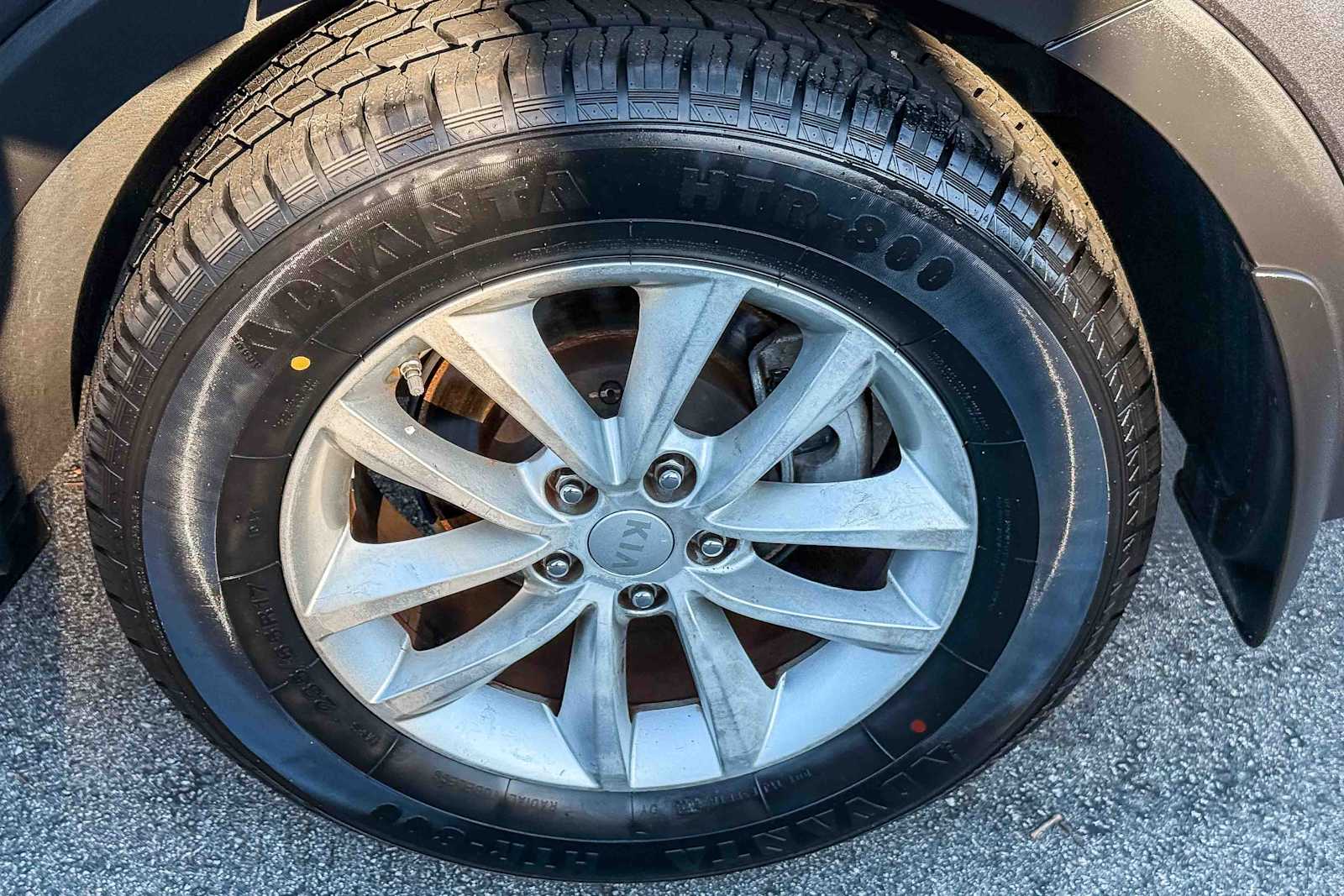 Thumbnail: 2016 Kia Sorento - 11