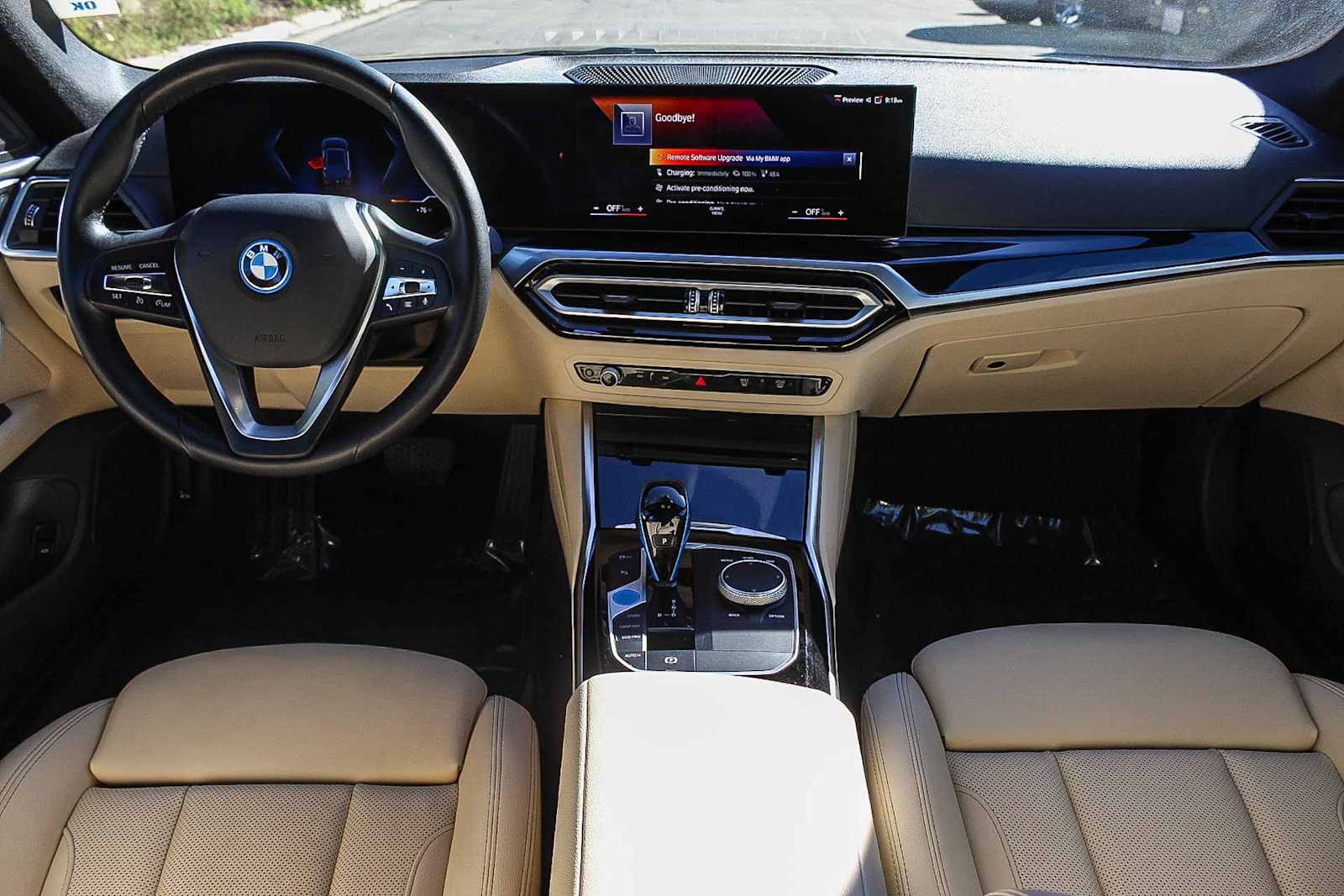 Thumbnail: 2023 BMW i4 - 9