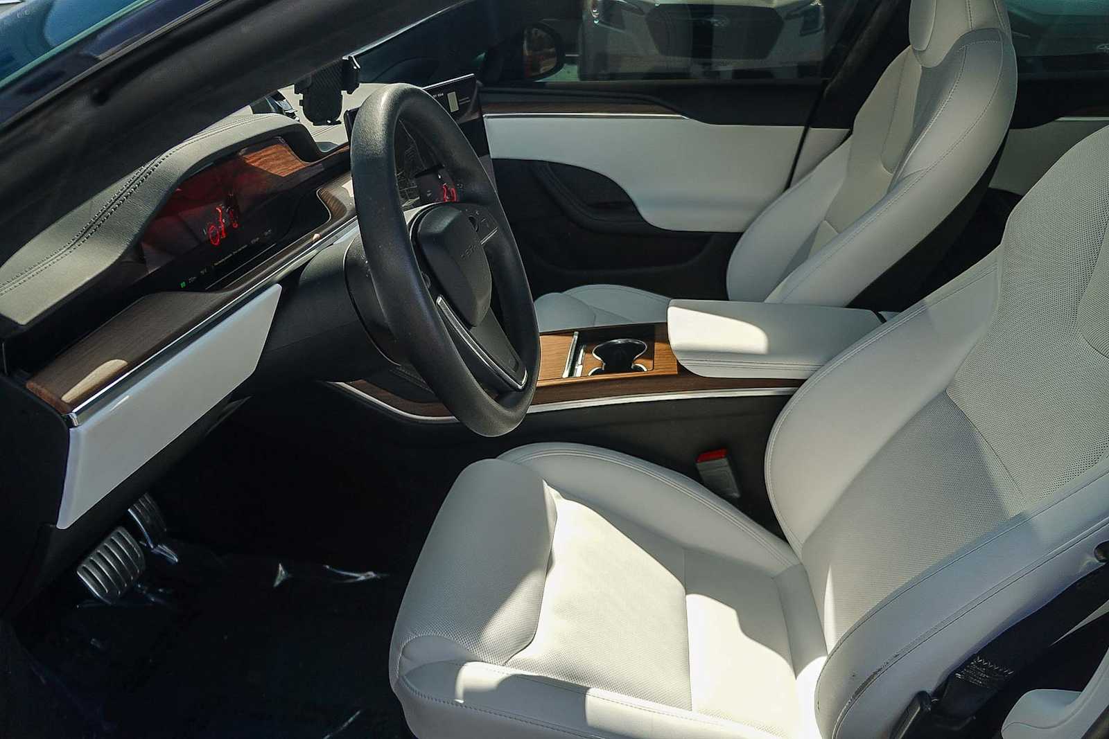 Thumbnail: 2024 Tesla Model S - 20