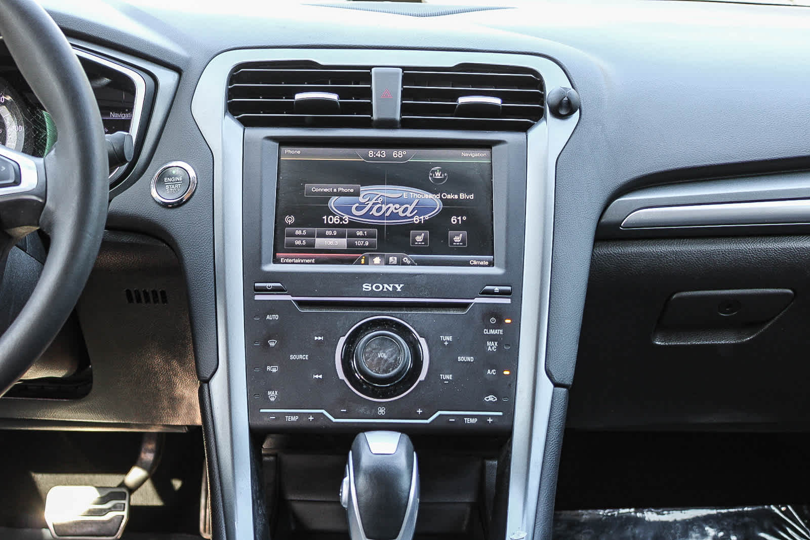Thumbnail: 2015 Ford Fusion - 12