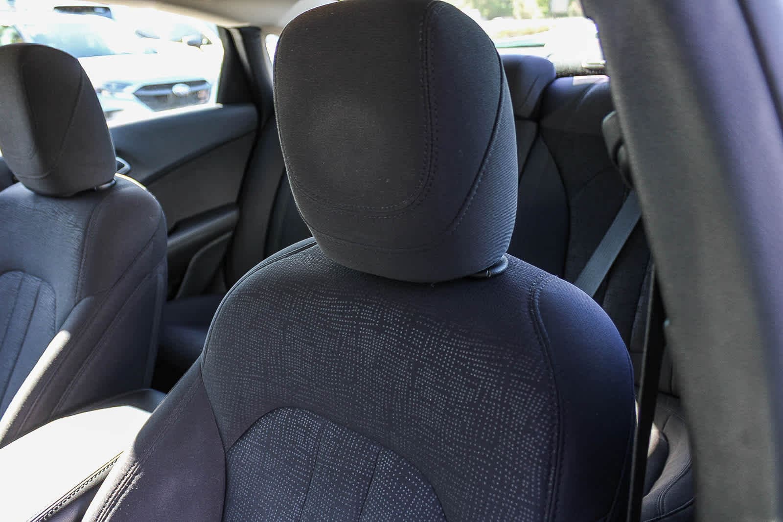 Thumbnail: 2015 Chrysler 200 - 21