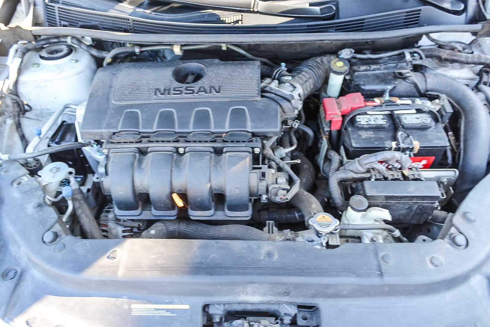 Thumbnail: 2015 Nissan Sentra - 20
