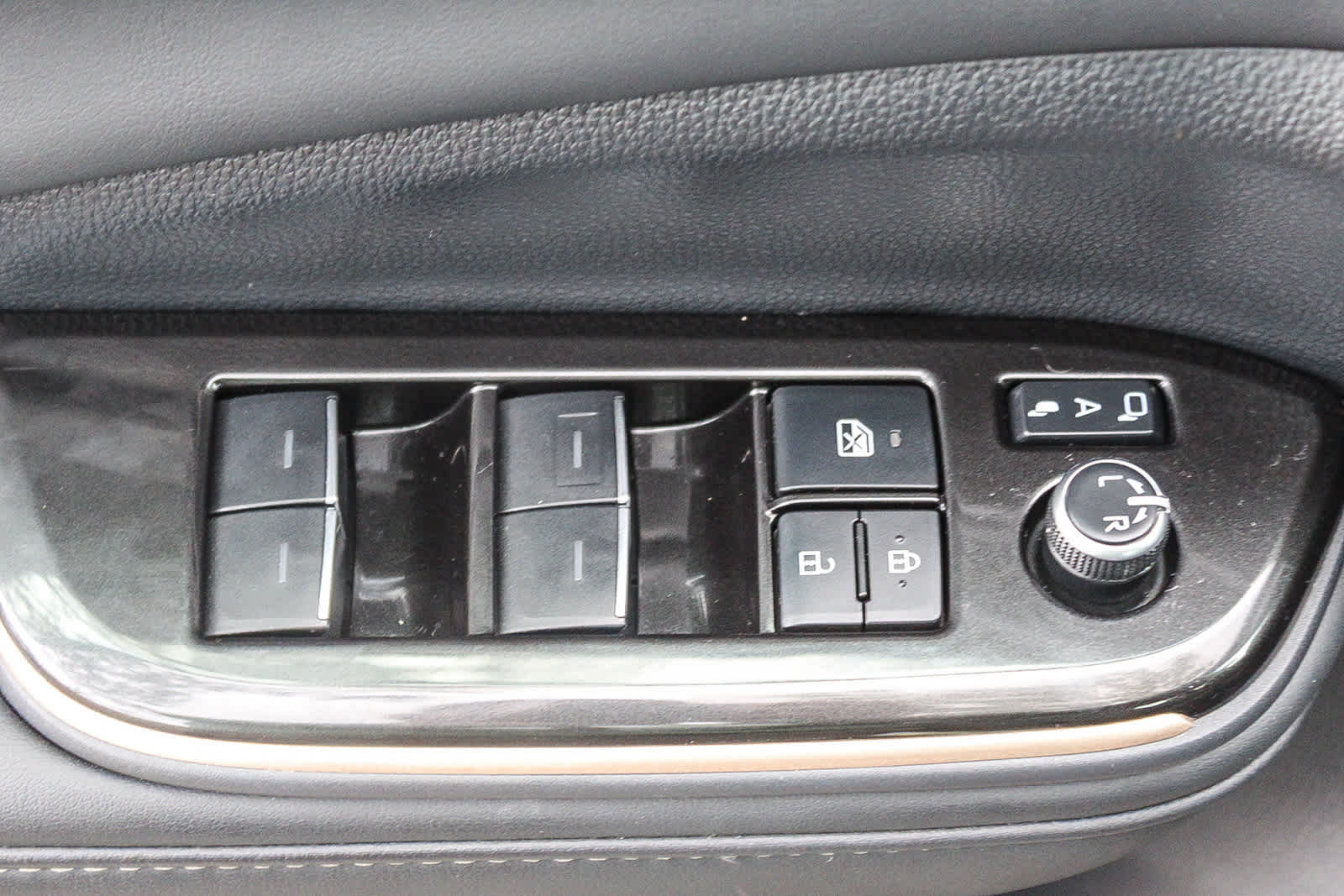 Thumbnail: 2024 Toyota Crown - 20