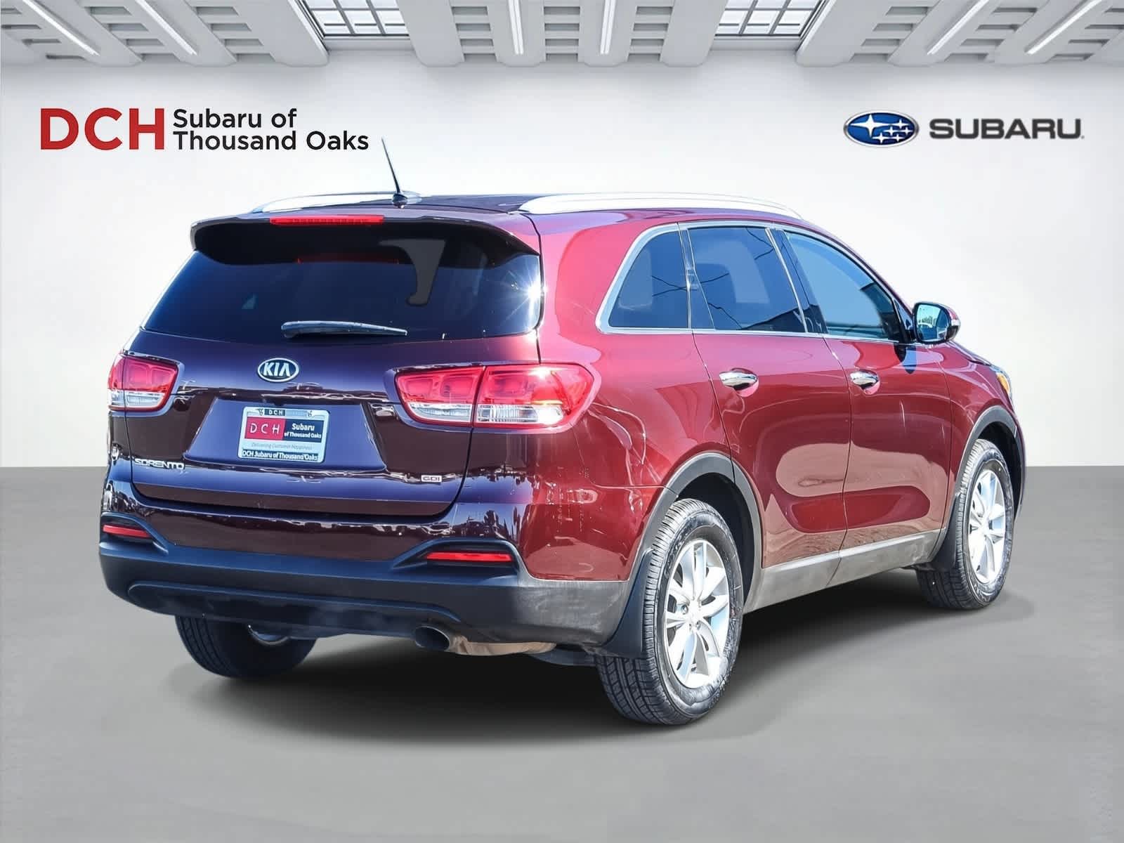 Thumbnail: 2016 Kia Sorento - 4