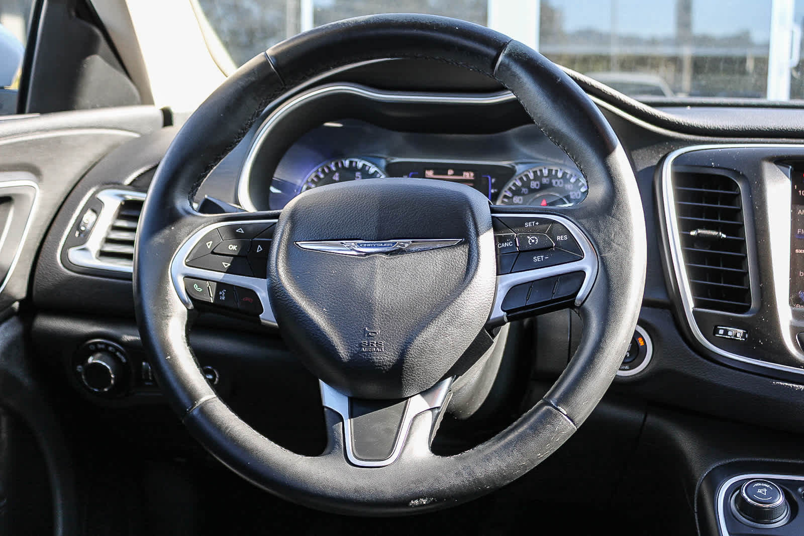 Thumbnail: 2015 Chrysler 200 - 14