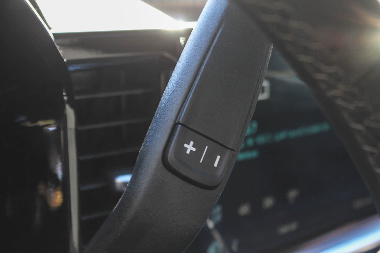 Thumbnail: 2025 Chevrolet Silverado 1500 - 17