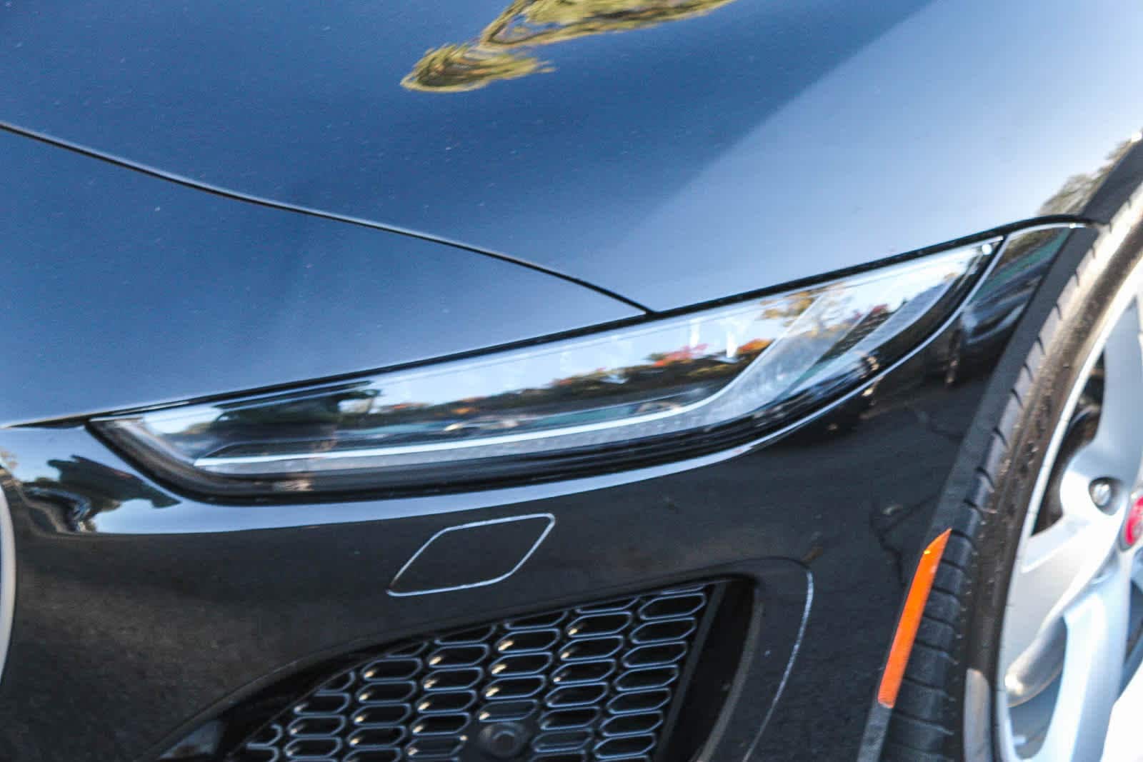 Thumbnail: 2022 Jaguar F-Type - 7