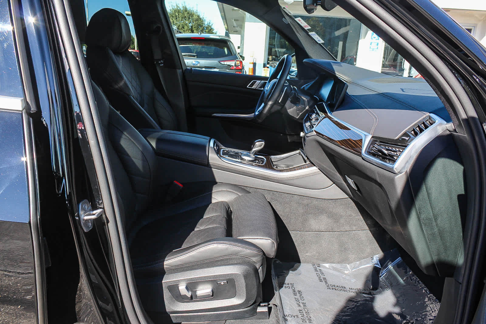 Thumbnail: 2023 BMW X5 - 16