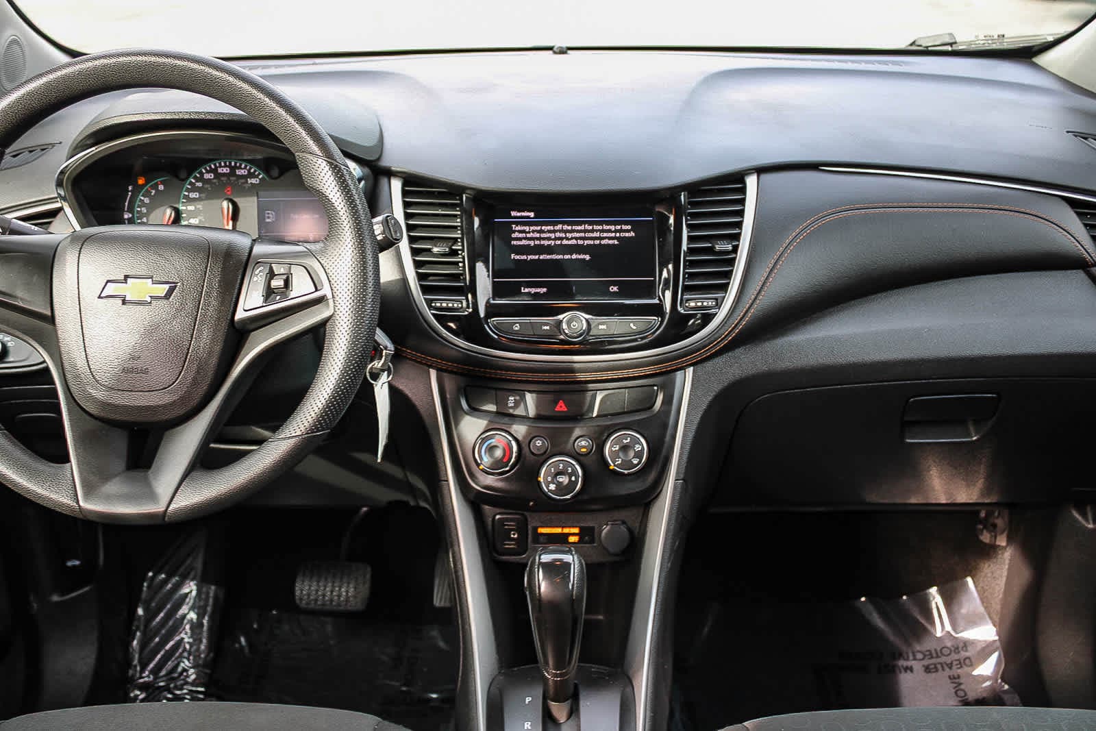 Thumbnail: 2020 Chevrolet Trax - 12
