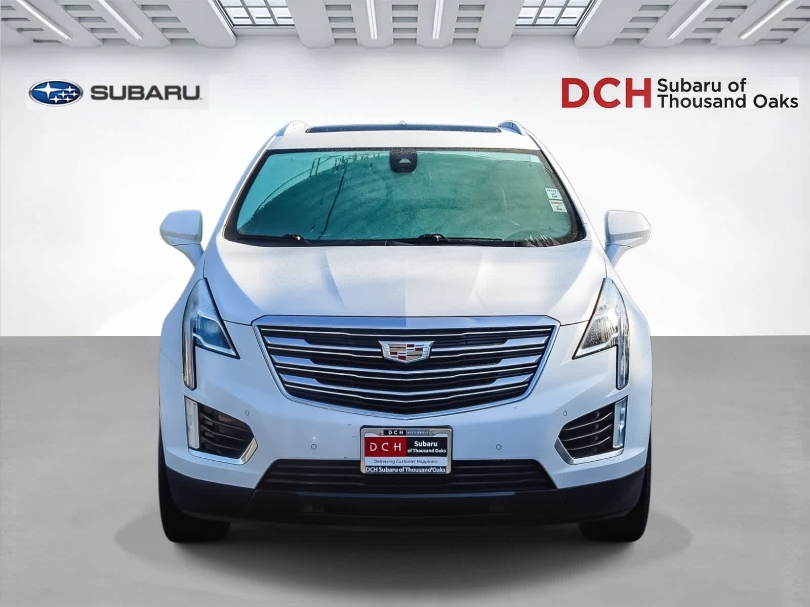 Thumbnail: 2017 Cadillac XT5 - 2