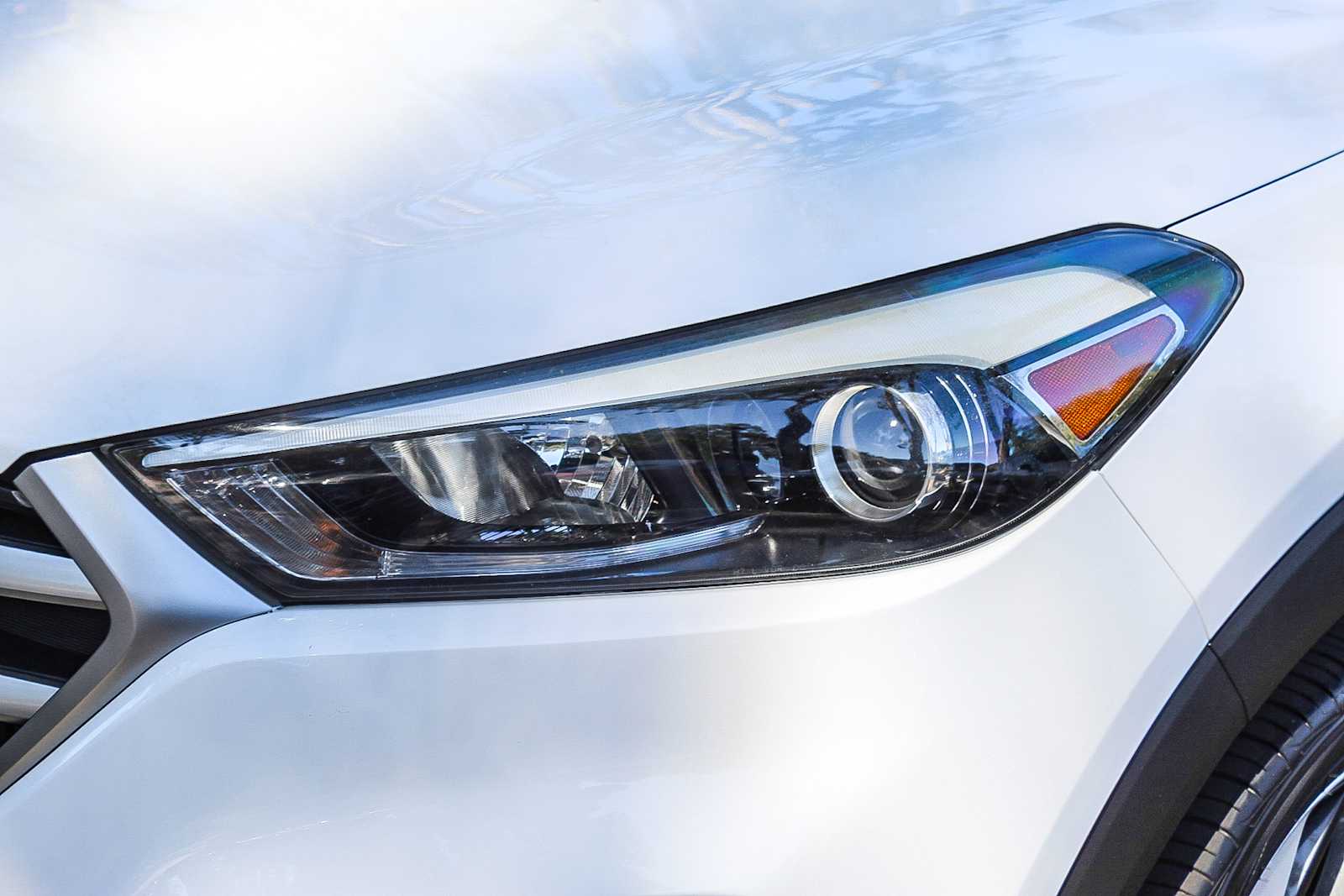 Thumbnail: 2017 Hyundai Tucson - 8