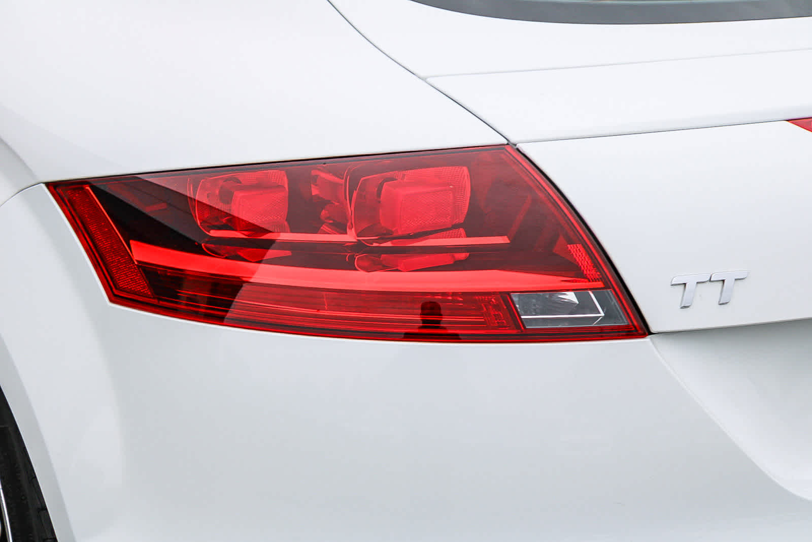 Thumbnail: 2010 Audi TT - 7