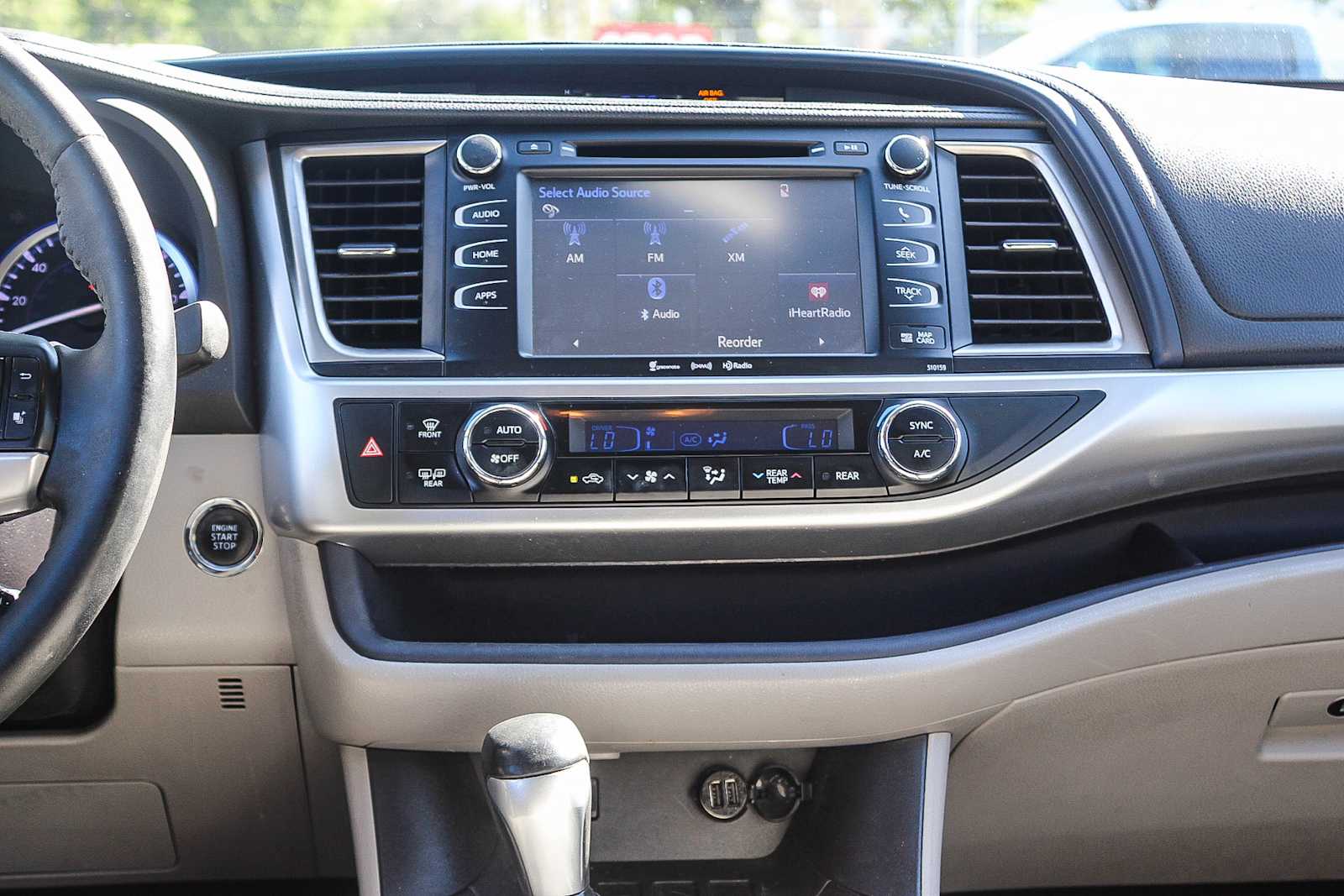Thumbnail: 2016 Toyota Highlander - 13