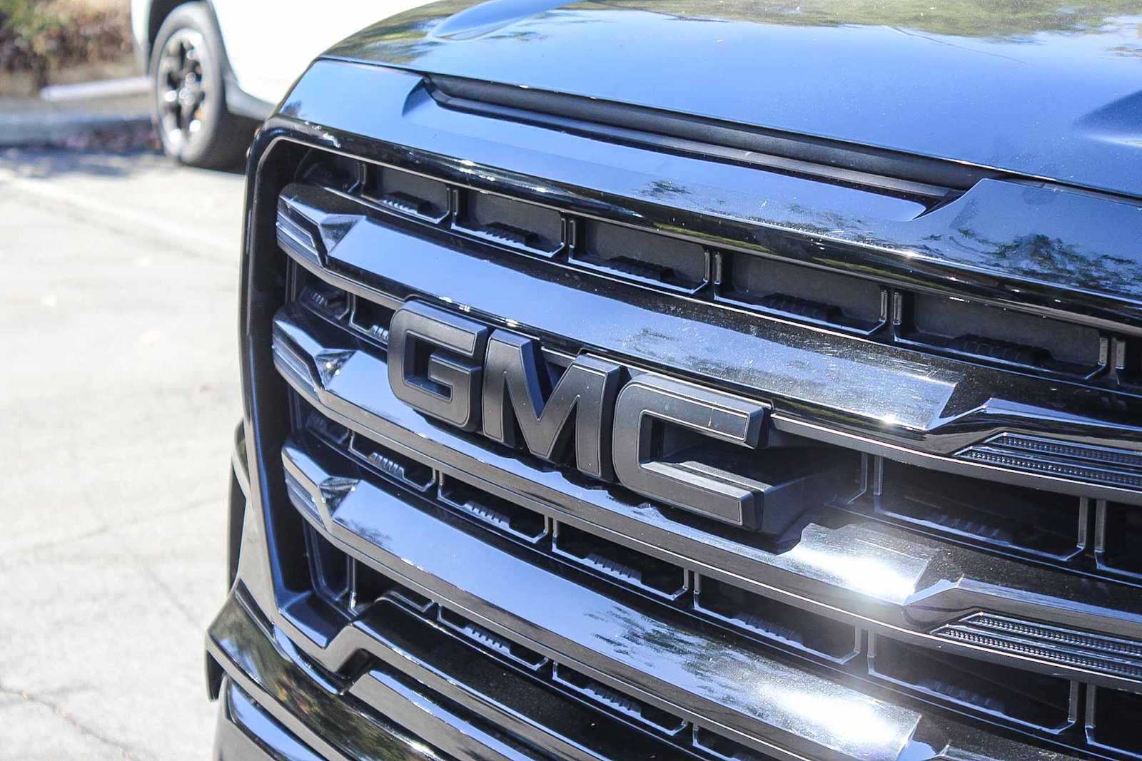 Thumbnail: 2022 GMC Sierra 1500 - 9