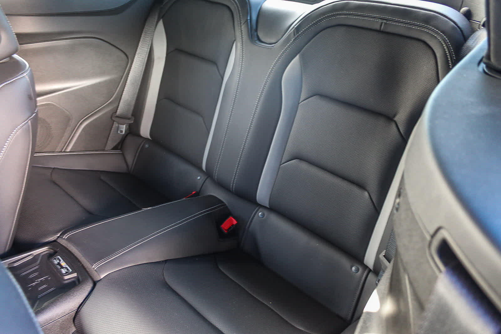 Thumbnail: 2021 Chevrolet Camaro - 17