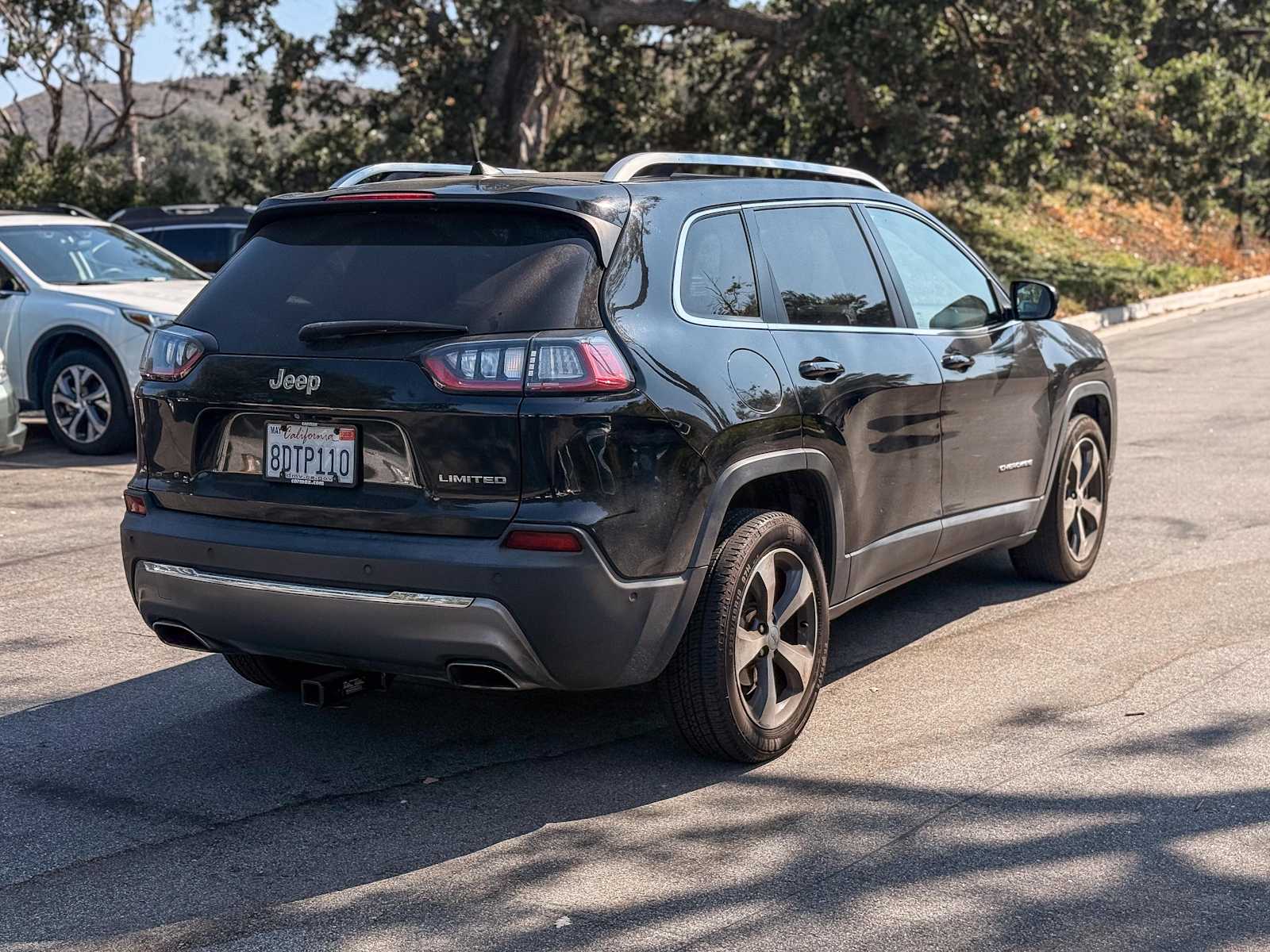 Thumbnail: 2019 Jeep Cherokee - 4